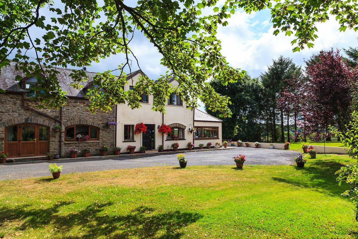 Langdon Farm Guest House Kilgetty Exterior foto